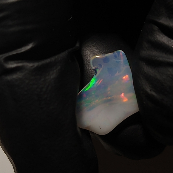 Spectacular Natural Opal With Rate Pattern - Picture 10 of 16